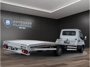 Iveco Daily 35-180 Hi-Matic Abschleppwagen | AHK | NAVI