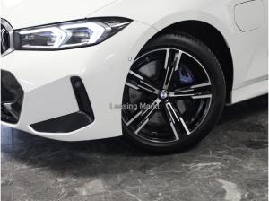 BMW 330 Touring M Sportpaket*Innovationspaket*AHK*