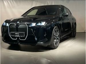 BMW ix xDrive45 - ab Lager !
