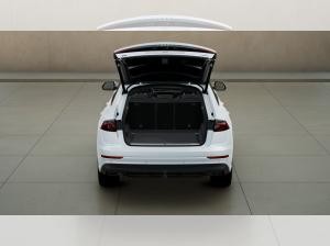 Audi Q8 50 TDI quattro AHK Matrix HUD Pano 360°