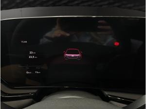 Audi A5 Limousine e-hybrid quattro 270 kW / Tech pro, AHK, Pano, HuD, Sportsitze plus