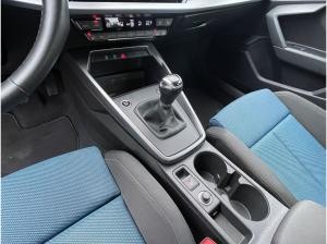 Audi A3 Limousine 35 TFSI LED AHK Kamera Carplay