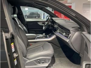 Audi Q8 45 TDI qu. tiptronic HD-MATRIX/ACC/HUD/AHK