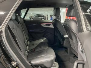 Audi Q8 45 TDI qu. tiptronic HD-MATRIX/ACC/HUD/AHK