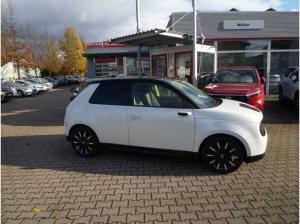 Honda e Advance-Paket