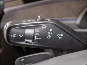 Volkswagen Passat R-Line 2,0 l TSI OPF 4MOTION 7-Gang-Doppelkupplungsgetrie be DSG
