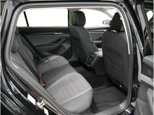 Skoda Superb Combi 2.0 TDI DSG Selection Matrix PDC Kamera Standhz. *877*