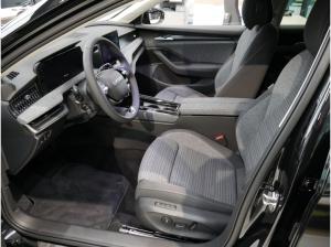 Skoda Superb Combi 2.0 TDI DSG Selection Matrix PDC Kamera Standhz. *877*