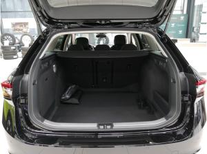 Skoda Superb Combi 2.0 TDI DSG Selection Matrix PDC Kamera Standhz. *877*