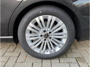 Mercedes-Benz C 200 d Avantgarde Digital-Light Pano Memory AHK