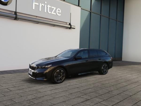 BMW i5 40 xDrive M Sport Touring Sportpaket AHK Navi HarmanKardon LED Kurvenlicht
