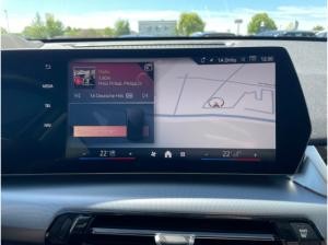 BMW iX1 eDrive20 AHK / LED / Harman Kardon / Panorama Glasdach