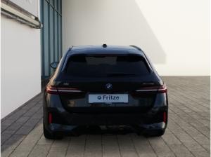 BMW i5 40 xDrive M Sport Touring Sportpaket AHK Navi HarmanKardon LED Kurvenlicht