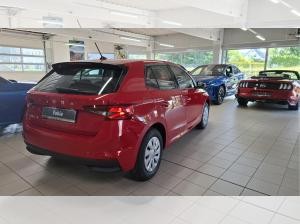 Skoda Fabia Essence 80PS  EPH SHZ LED DAB+ auch in Blau Weiß Grau Rot