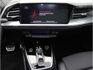 Audi Q4 e-tron S-Line 35 / Pano, Matrix, AR-HuD, AHK