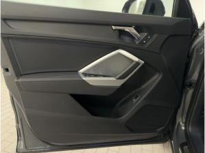 Audi Q3 advanced 35 TFSI S tr. AHK LED PDC NAVI
