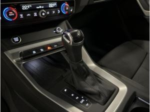Audi Q3 advanced 35 TFSI S tr. AHK LED PDC NAVI