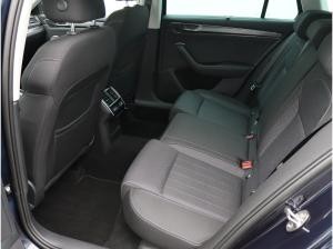 Skoda Superb Combi Style 2.0TDI 4x4/ Pano, Matrix, RFK