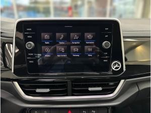 Volkswagen T-Roc 1.5 TSI DSG R-LINE +AHK +LED +ACC +RKAM +VIRTUAL +NAVI +SHZ +ALU +APP +