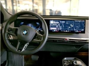 BMW ix xDrive50,  "M Sport", B&W, DrivAssProf, ParkAssProf., HuD., SoftClose, HuD, uvm.