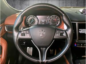 Maserati Levante Modena MY22