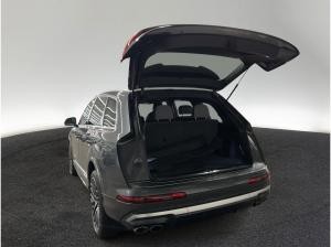 Audi SQ7 SUV TFSI tiptronic
