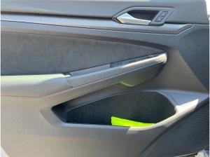 Volkswagen Golf GTI 2.0 TSI/DCC/HarmanKardon/Pano/BlackStyle/IQ.Light uvm.