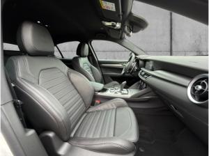 Alfa Romeo Stelvio Veloce Q4 2.0 PDC+KAMERA+NAVI+CARPLAY+SHZ