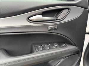 Alfa Romeo Stelvio Veloce Q4 2.0 PDC+KAMERA+NAVI+CARPLAY+SHZ