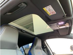 Volkswagen Golf R BLACK EDITION AKRPOVIC*360° KAMERA*LEDER*PANO*8-FACH BEREIFT