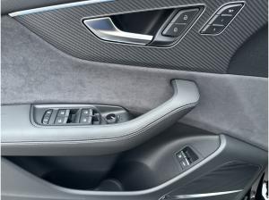 Audi Q8 SUV S line business TFSI e qu. tiptr. 23 PANO