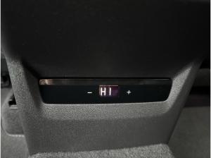 Audi Q3 Sportback TFSI S tr. LED 20 AHK FLA ACC Keyle