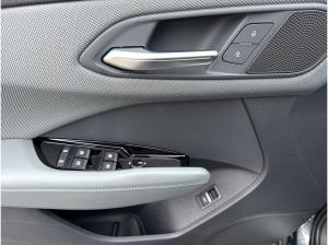 Audi Q3 Sportback TFSI S tr. LED 20 AHK FLA ACC Keyle