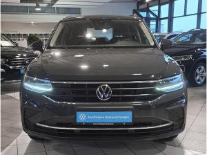 Volkswagen Tiguan 1.5 TSI Life DSG Park Assist Rear View AppConnect