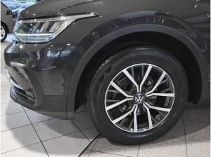 Volkswagen Tiguan 1.5 TSI Life DSG Park Assist Rear View AppConnect