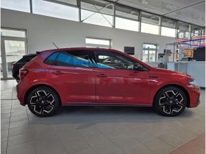 Volkswagen Polo R-Line PRIVAT SOFORT VERFÜGBAR IN FÜRTH SUPER AUSSTATTUNG!