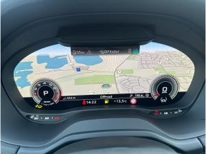 Audi Q2 S line 35 TFSI S tronic Matrix AHK ACC FLA 18