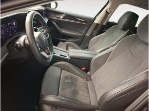 Volkswagen Passat Variant 2.0 TDI Business AHK 360° ACC