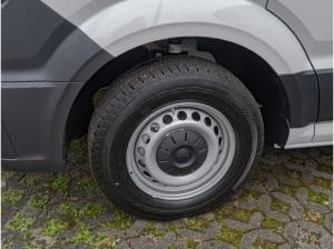 Volkswagen Crafter HD MR **mit Regalsystem** sofort verfügbar