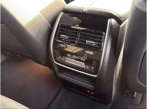 BMW X5 M60i Navi Bluetooth PDC Kurvenlicht