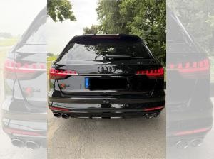 Audi S4 Avant Quattro