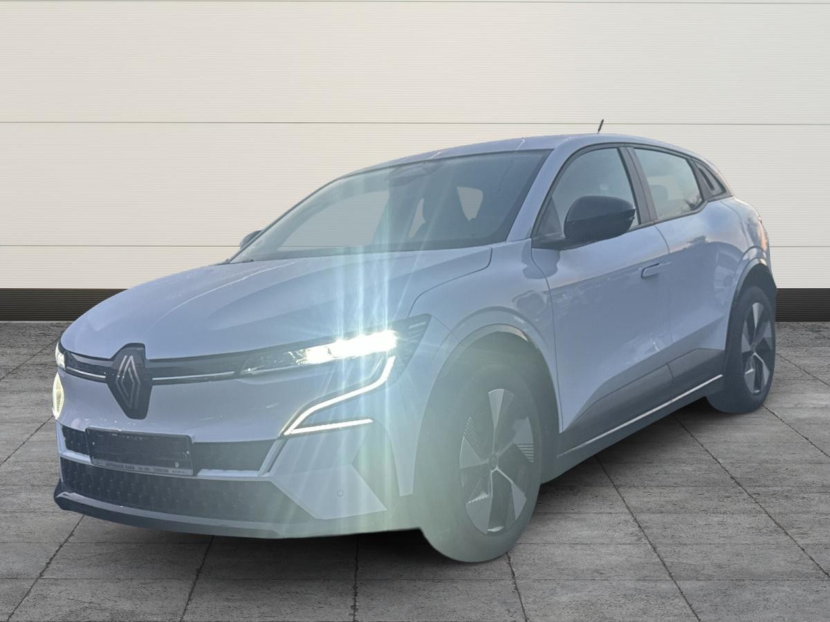 Renault Megane E-Tech 100% elektrisch Equilibre EV40 130hp Boost Charge | Ganzjahresreifen | Wenig Kilometer