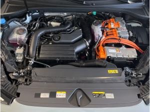 Audi Q3 e-hybrid Navi CarPlay ACC HeadUp Keyless Pano