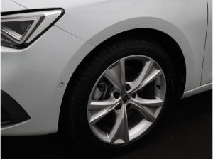 Seat Leon Sportstourer FR 2.0TDI DSG / Navi, LED, RFK