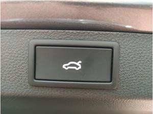 Skoda Karoq Sportline 2.0 TDI DSG AHK NAVI ACC RFK DAB