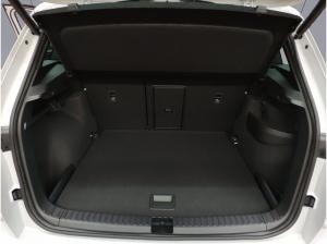 Skoda Karoq Sportline 1.5 TSI DSG AHK LED ACC DAB RFK