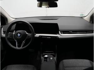BMW 218 i ActiveTourer LED, Navi, Komfortz., ParkAss, uvm.
