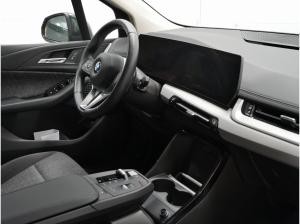 BMW 218 i ActiveTourer LED, Navi, Komfortz., ParkAss, uvm.