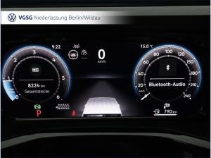 Volkswagen Multivan Style AHK Travel-Assist Head-Up Standhzg.