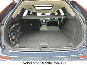 Volvo XC60 T8 AWD Plug-in Hybrid Plus Bright Ganzjahresreifen